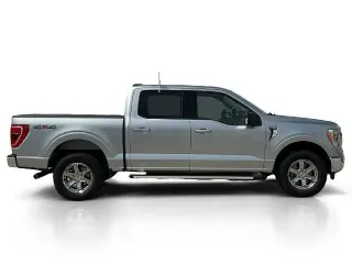 Ford F-150 2022 4x4 XLT 4p SuperCrew 5.5 ft. SB