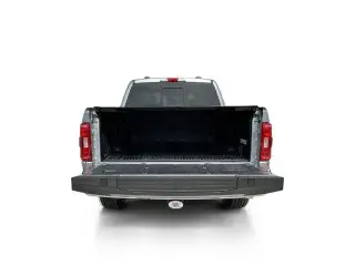 Ford F-150 2022 4x4 XLT 4p SuperCrew 5.5 ft. SB