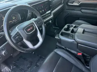 GMC Sierra 1500 2024 4x4 SLT 4dr Crew Cab 5.8 ft. SB