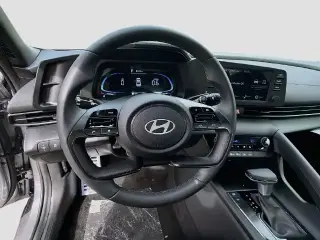 Hyundai ELANTRA 2026 SEL Sport 4dr Sedan