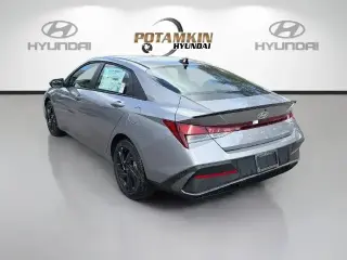 Hyundai ELANTRA 2026 SEL Sport 4dr Sedan