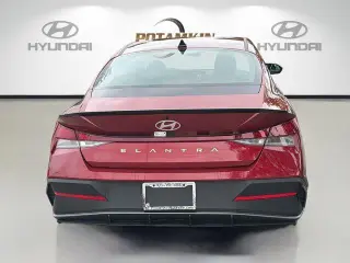 Hyundai ELANTRA 2026 SEL Sport 4dr Sedan