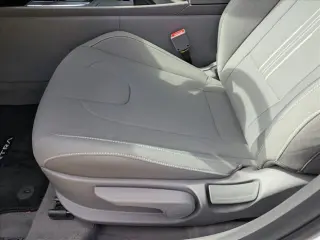 Hyundai ELANTRA 2026 SEL Sport 4dr Sedán
