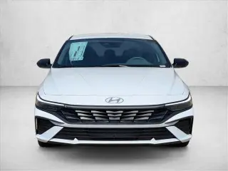 Hyundai ELANTRA 2026 SEL Sport 4dr Sedán