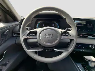 Hyundai ELANTRA 2026 SEL Sport 4dr Sedán