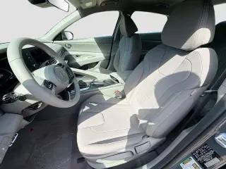 Hyundai ELANTRA 2026 SEL Sport 4dr Sedán