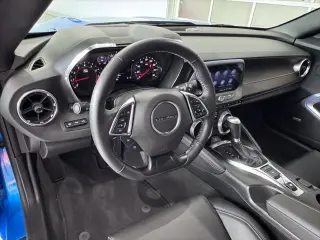 Chevrolet Camaro 2024 LT 2dr Convertible con 2LT