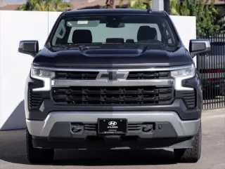Chevrolet Silverado 1500 2023 4x4 LT 4p Cab de Tripulación 5.8 ft. CB w/1LT