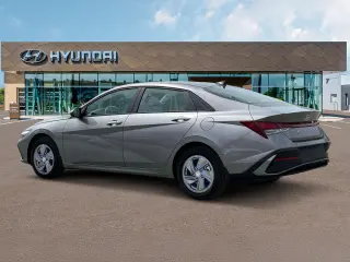 Hyundai ELANTRA 2025 SE 4p Sedan
