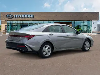 Hyundai ELANTRA 2025 SE 4p Sedan
