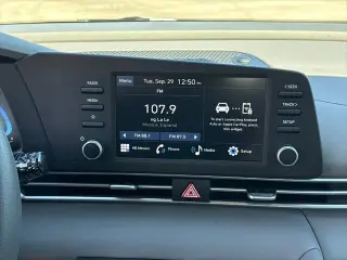 Hyundai ELANTRA 2025 SE 4p Sedano