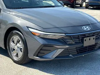 Hyundai ELANTRA 2025 SE 4p Sedano