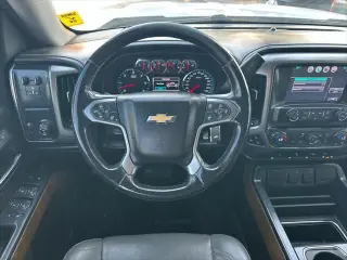 Chevrolet Silverado 1500 2016 4x2 LTZ 4dr Crew Cab 5.8 ft. SB