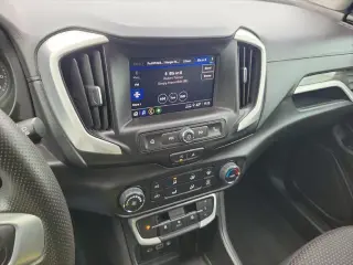 GMC Terrain 2024 SLE 4p SUV