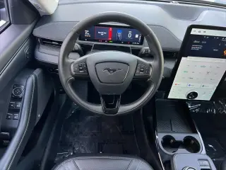 Ford Mustang Mach-E 2023 AWD Premium 4dr SUV