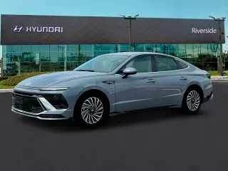 Hyundai SONATA Híbrido 2025 SEL 4p Sedan