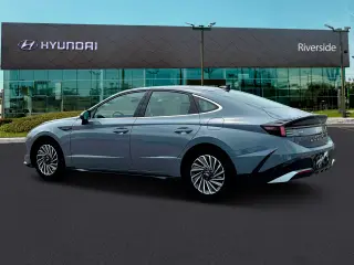 Hyundai SONATA Híbrido 2025 SEL 4p Sedan
