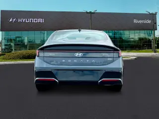 Hyundai SONATA Híbrido 2025 SEL 4p Sedan