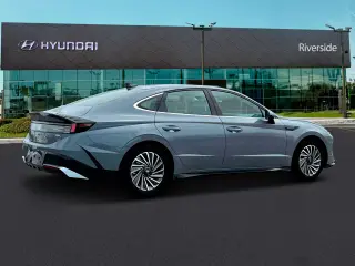 Hyundai SONATA Híbrido 2025 SEL 4p Sedan