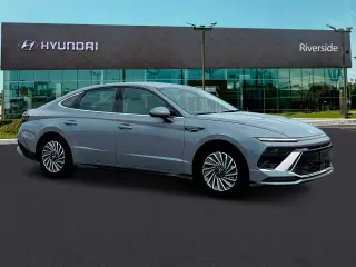 Hyundai SONATA Híbrido 2025 SEL 4p Sedan
