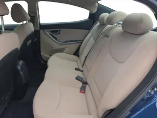 Hyundai ELANTRA 2016 Edición de Valor 4p Sedán 6A