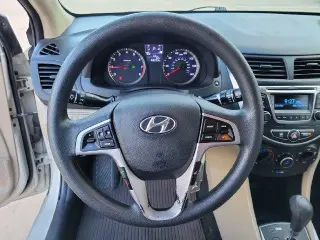 Hyundai ACCENT 2015 GLS 4p Sedan