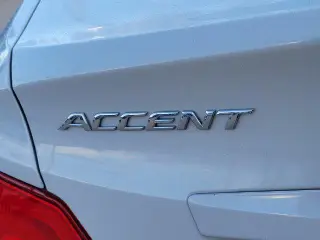 Hyundai ACCENT 2015 GLS 4p Sedan