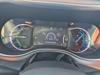 Chrysler Pacifica Hybrid 2018 Limited 4dr Mini-Van