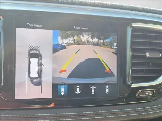 Chrysler Pacifica Hybrid 2018 Limited 4dr Mini-Van