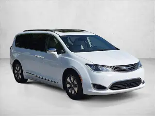 Chrysler Pacifica Hybrid 2018 Limited 4dr Mini-Van