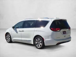 Chrysler Pacifica Hybrid 2018 Limited 4dr Mini-Van