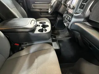 Ram 2500 2019 4x4 Big Horn 4dr Mega Cab 6.3 ft. SB Pickup
