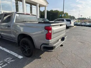 Chevrolet Silverado 1500 2024 4x2 Custom 4dr Crew Cab 5,8 ft. SB