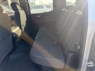 Chevrolet Silverado 1500 2024 4x2 Custom 4dr Crew Cab 5,8 ft. SB