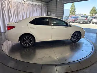 Toyota Corolla 2017 SE 4p Sedan 6M