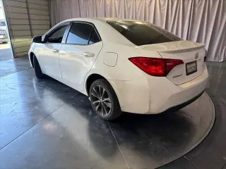 Toyota Corolla 2017 SE 4p Sedan 6M
