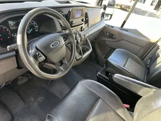 Ford Transit 2023 250 3dr SWB Techo Medio Caravana de Carga