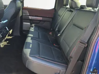 Ford F-150 2022 4x4 Lariat 4p SuperCrew 5.5 ft. SB