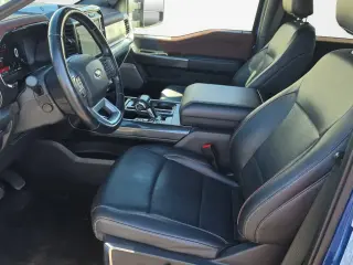 Ford F-150 2022 4x4 Lariat 4p SuperCrew 5.5 ft. SB