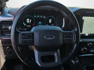 Ford F-150 2022 4x4 Lariat 4p SuperCrew 5.5 ft. SB