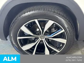 Volkswagen Atlas Cross Sport 2025 AWD SEL Premium R-Line 4Motion 4p SUV