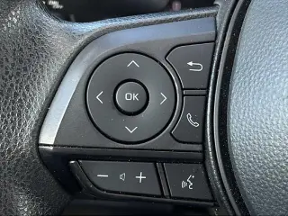 Toyota RAV4 2025 XLE 4p SUV