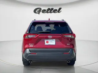 Toyota RAV4 2025 XLE 4p SUV