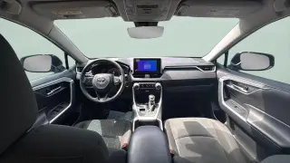 Toyota RAV4 2025 XLE 4dr SUV