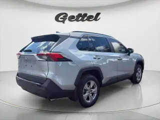 Toyota RAV4 2025 XLE 4dr SUV