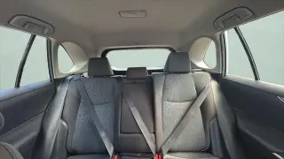 Toyota RAV4 2025 XLE 4dr SUV