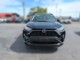 Toyota RAV4 2021 AWD XLE Premium 4p SUV