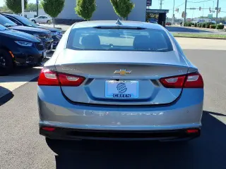 Chevrolet Malibu 2024 LT 4p Sedan con 1LT