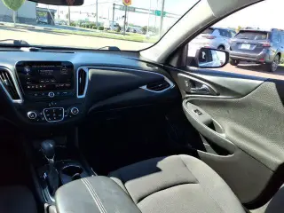 Chevrolet Malibu 2024 LT 4p Sedan con 1LT