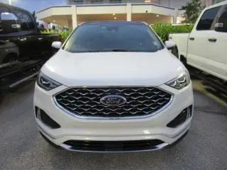 Ford Edge 2022 AWD Titanium 4dr Crossover